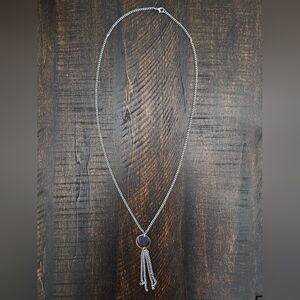Elegant Silver Necklace With Silver Pendant
